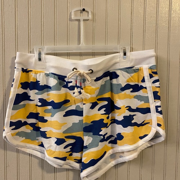 Secret treasures around the house two piece set. - Picture 9 of 11